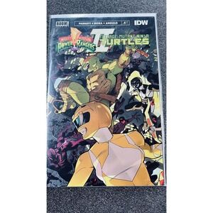 BOOM! Studios Comic Book Multi-Color MMPR TMNT II #1 Dan Mora Cover